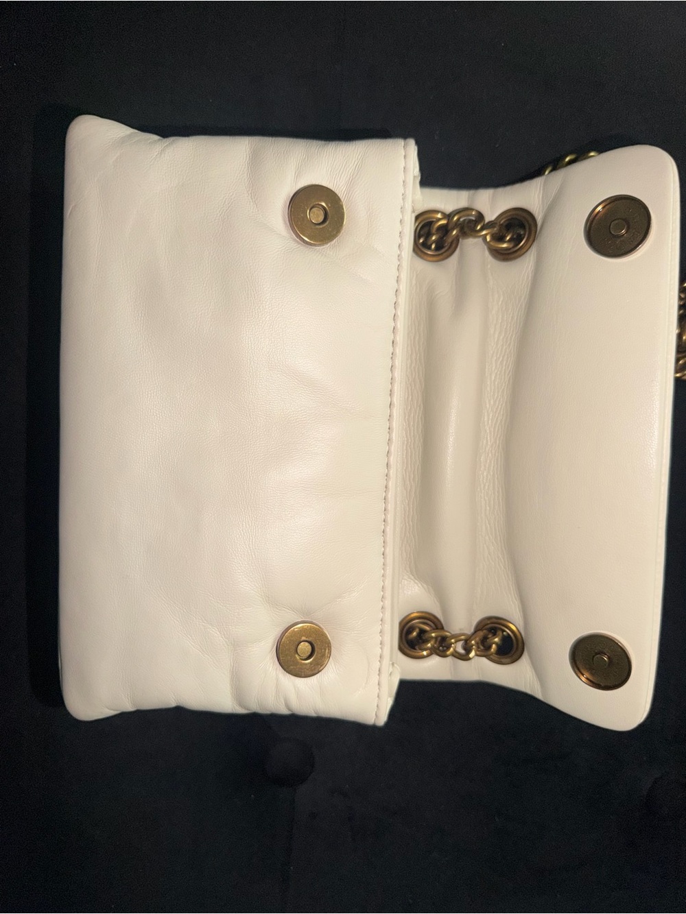 Kurt Geiger White Leather Shoulder Bag with Gold Chain Hardware